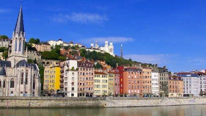 Le Road Trip Parfait Pour Visiter La France Passe Par Lyon Le Bonbon