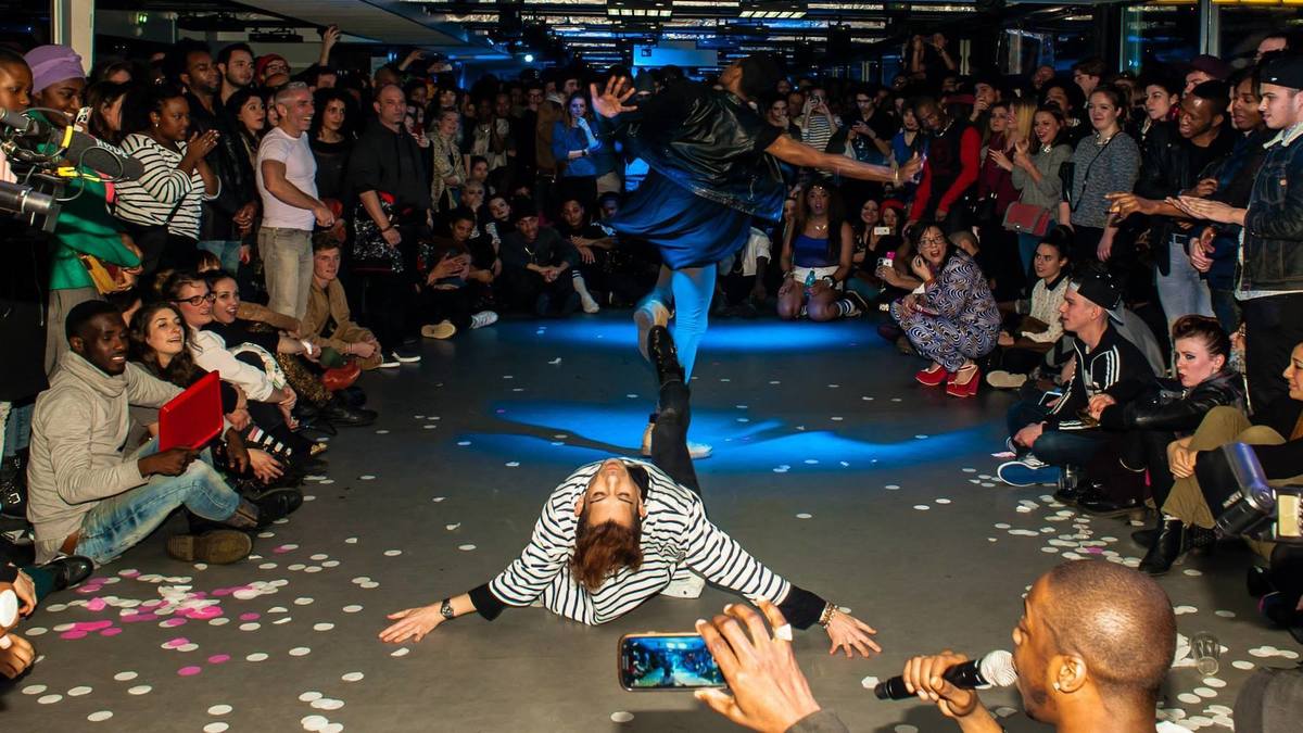 Des cours de voguing débarquent à Paris Le Bonbon