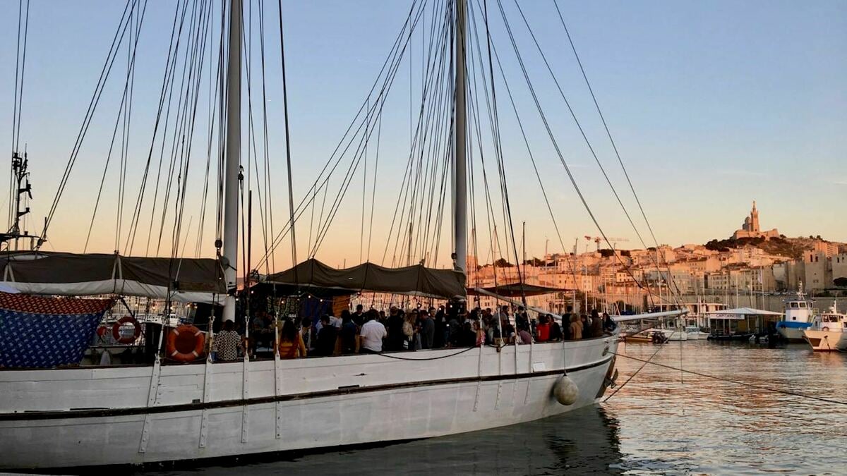 Les 5 meilleurs bars insolites et cachés de Marseille Le Bonbon