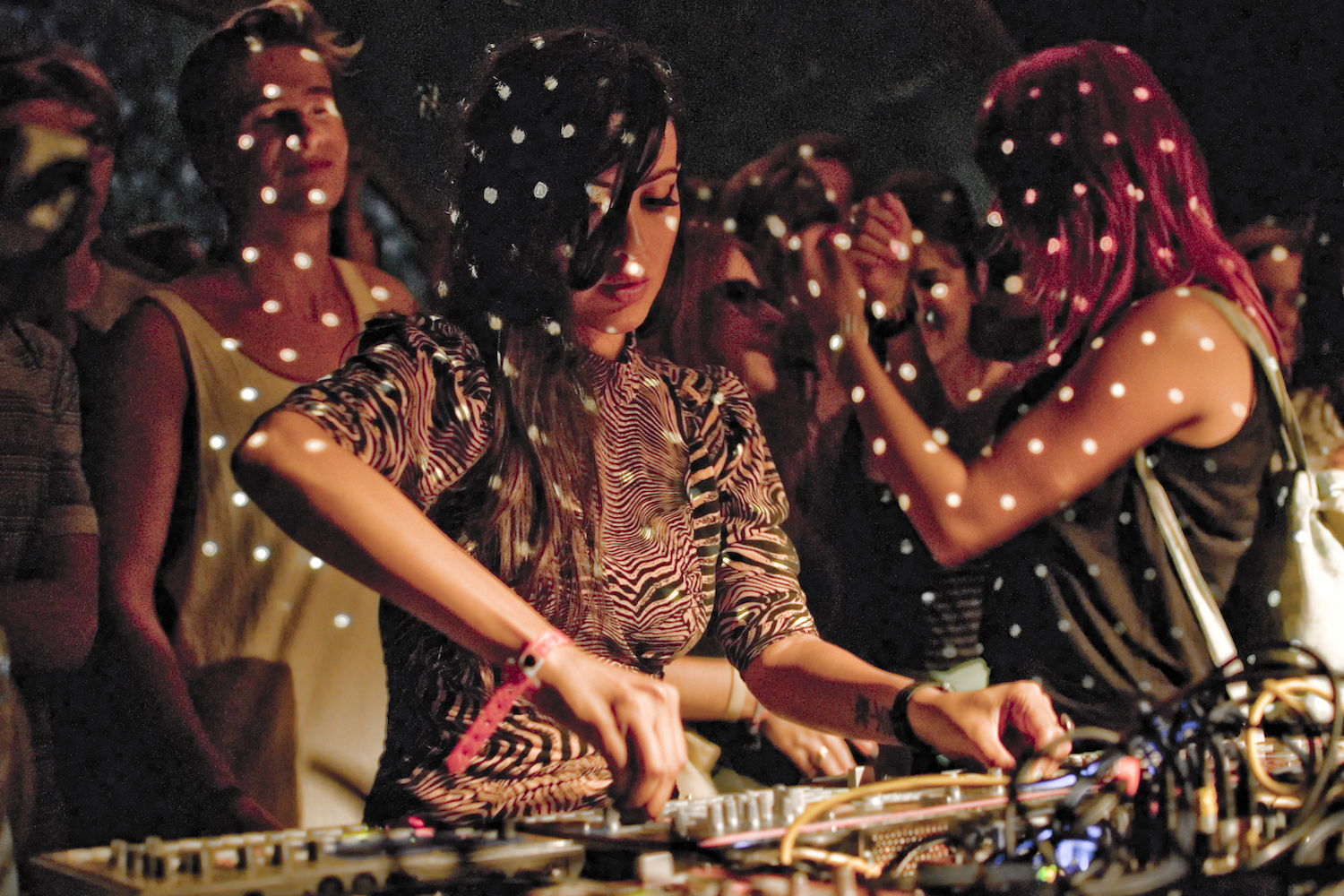 lyon-mirage-festival-art-artiste-musique-electro-num&eacute;rique-techno-dj