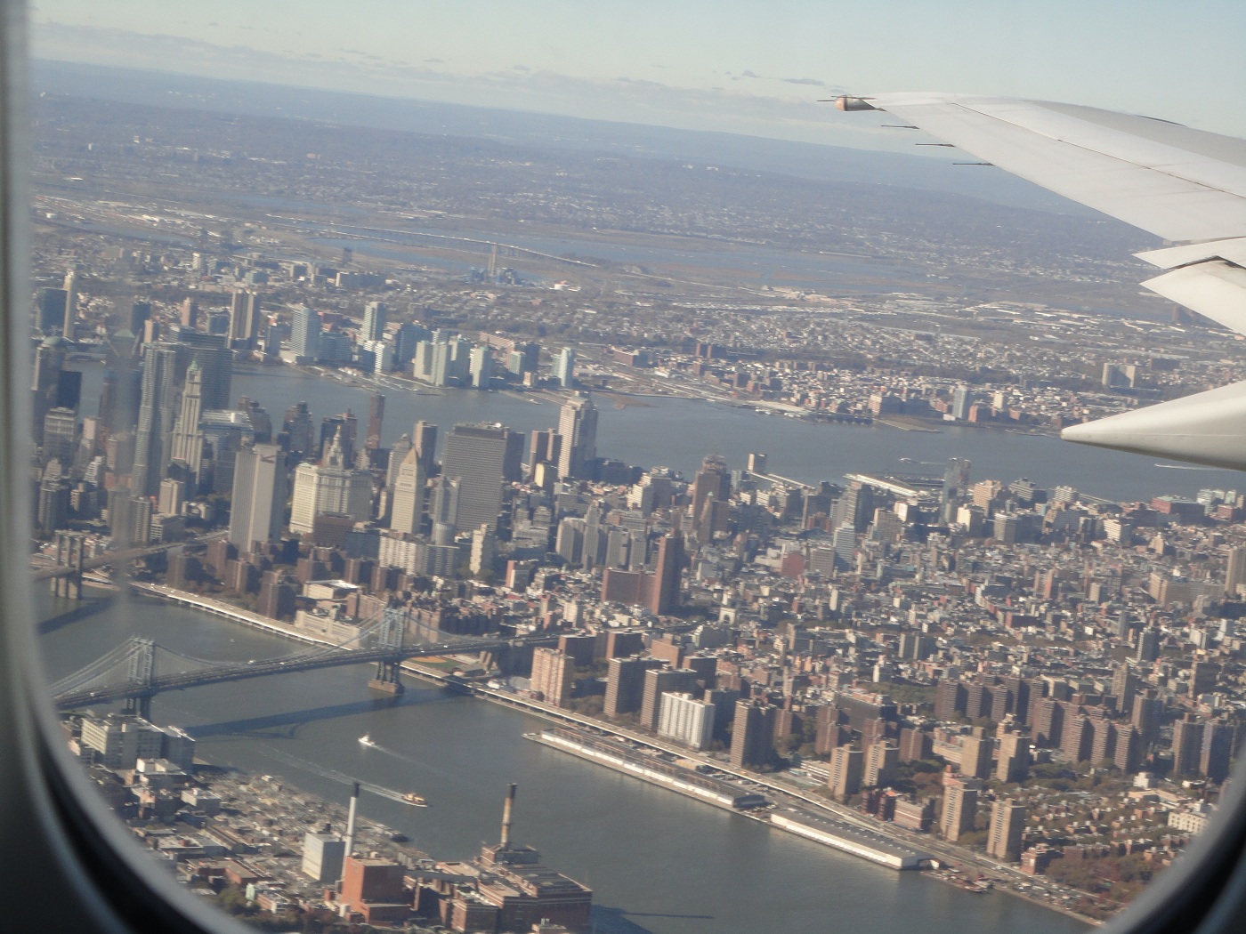 vol-avion-plane-newyork-lyon-wow-trip-journey