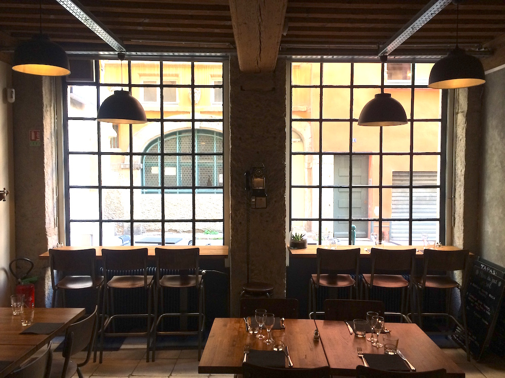 la cuisinerie-restaurant-saint georges-vieux lyon-tapas-déco-vintage-brunch-cocktail-terrasse