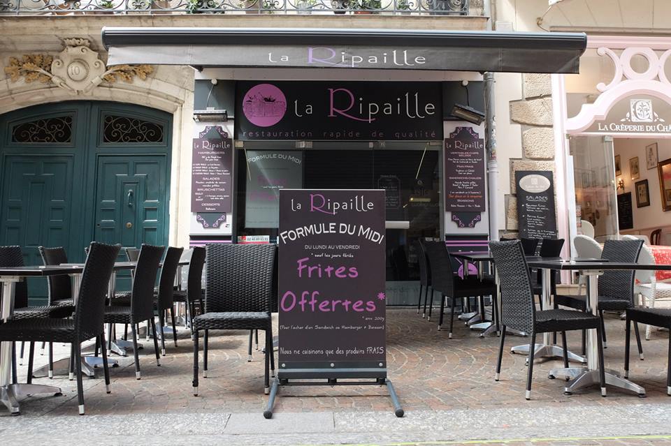 devanture, extérieur, restaurant, la Ripaille, burgers, terrasse