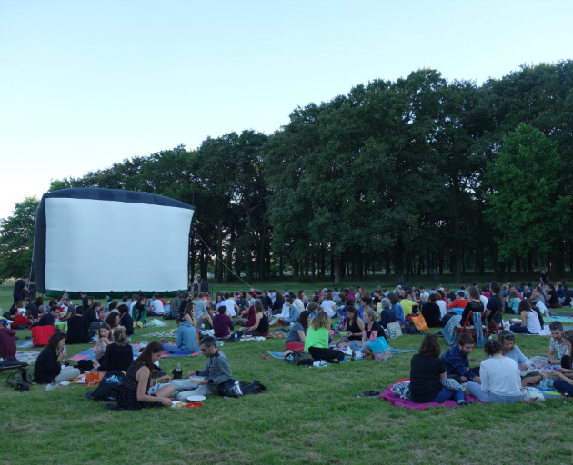 Cinéma en plein air - Aux heures d'été 2016