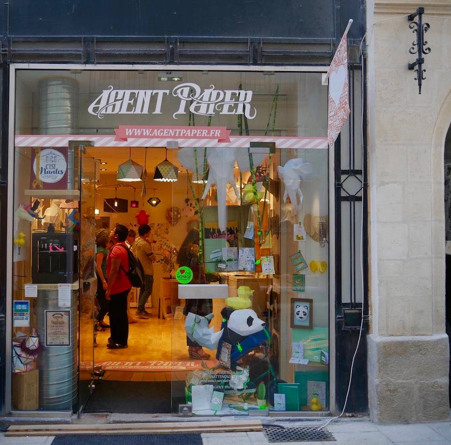 boutique agent paper