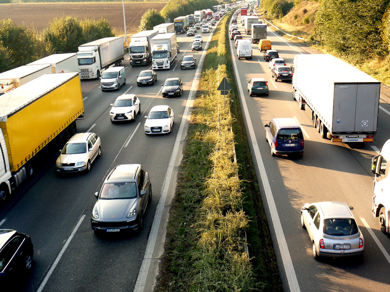 ce qui change en 2017 - route - camion - autoroute