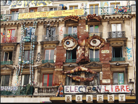 La façade du bâtiment Rivoli 59