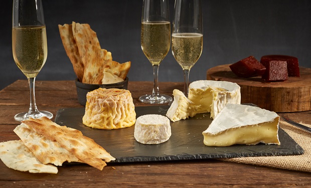 cheese champagne food pairing