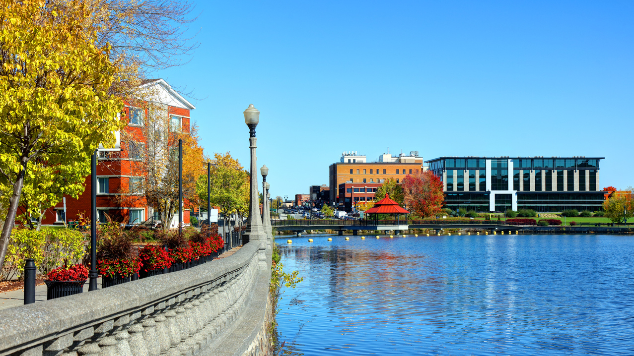 Un job saisonnier au Canada pour les étudiants montpelliérains ! istock-1092424138-2-