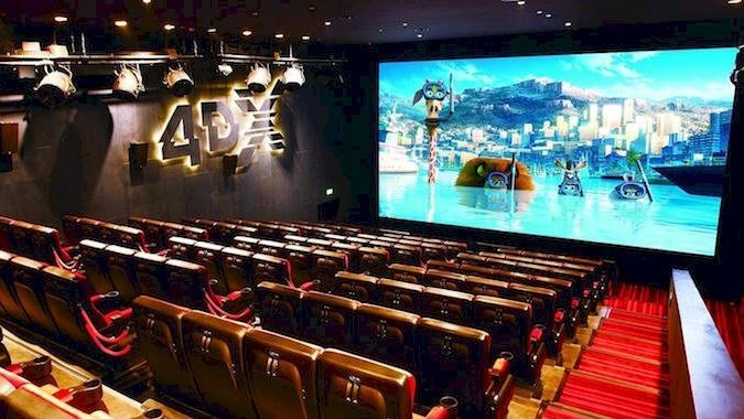 La premiÃ¨re salle de cinÃ©ma 4DX ouvre Ã  Lyon