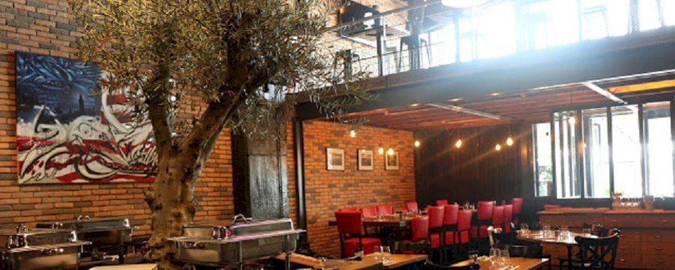 No name : bonne bouffe et pétanque ! 3fhnpruwjq