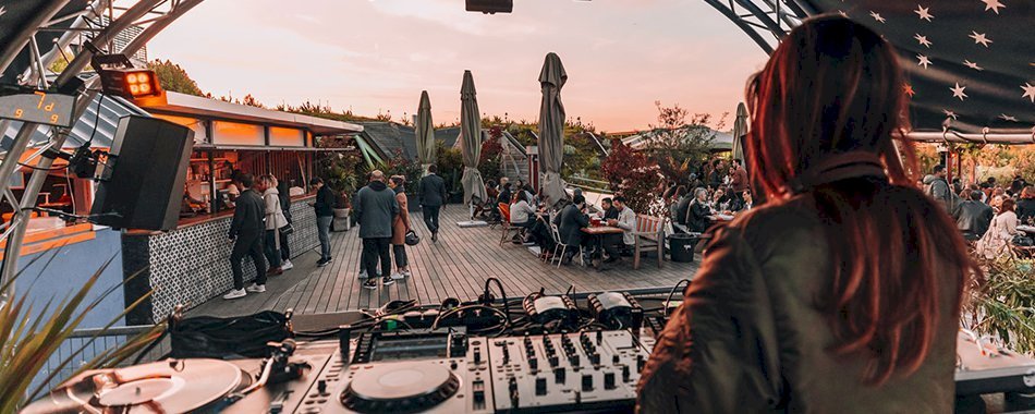 Avis aux gourmands, voici le plus grand marché en plein air de Paris 410s9jmd1j