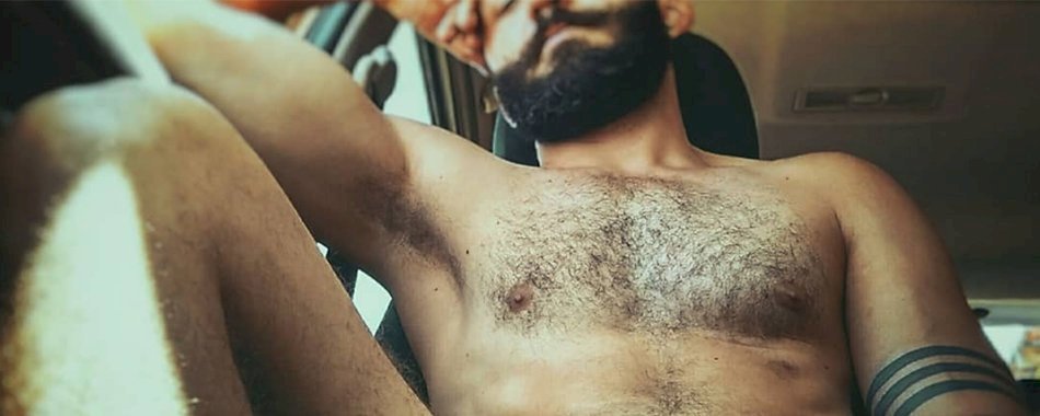 Ces hommes se mettent à nu sur Instagram pour la bonne cause 5j39q5e2np