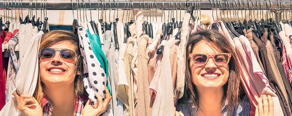 Braderie chic dans le 3e avec des pièces de grandes marques entre 5 et 10€ 6u10ajw1ix