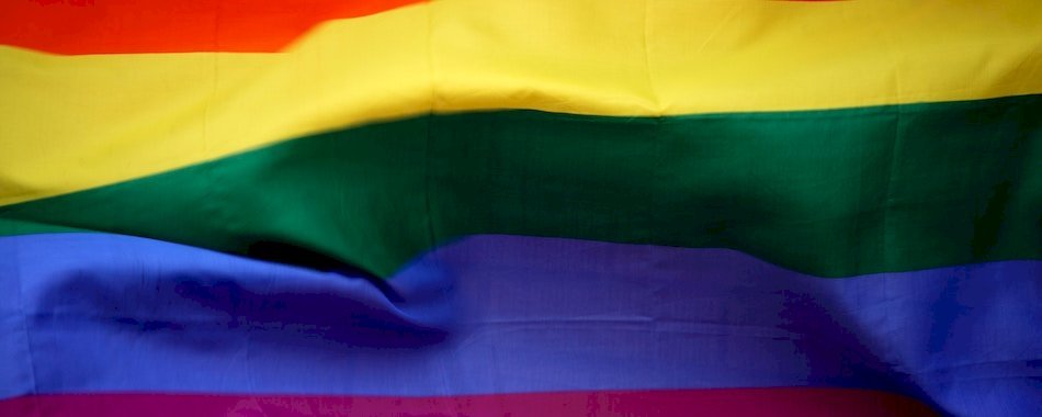 En images : la Gay Pride de Strasbourg a réuni près de 6 500 personnes 8nf0u4evyv