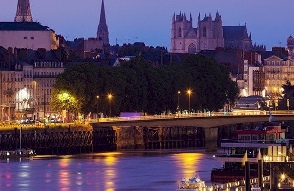 Un Nouveau Pont Anne De Bretagne Pour Y Faire Passer Le Tramway Le Bonbon