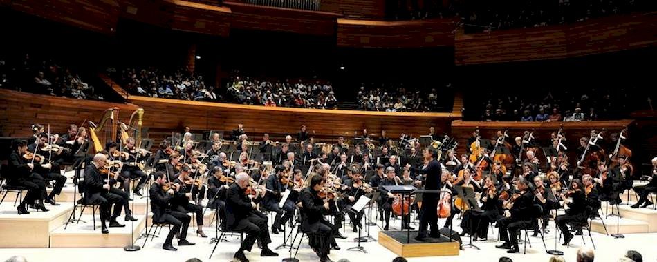 La plus grande salle de concert virtuelle du monde b8kss3uz4y