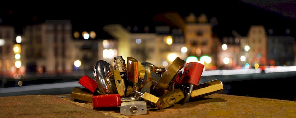 Les cadenas d’amour en vente pour la bonne cause c65p0vw0vz