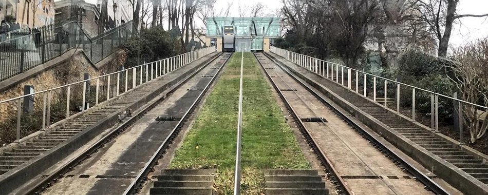 Le funiculaire de Montmartre se refait une beauté caz9ykvjs2