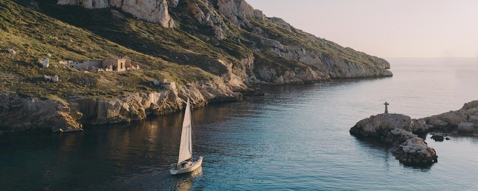 Navigue sur la nouvelle appli BoatNow pour un bateau en libre-service ! eu6w347qv7