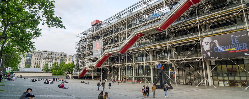 Le Centre Pompidou se débarrasse de sa « chenille » d’escalators hp9s89s713