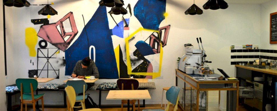 La Galerie Slika, le café-galerie parfait du 2e j6jncuizr5