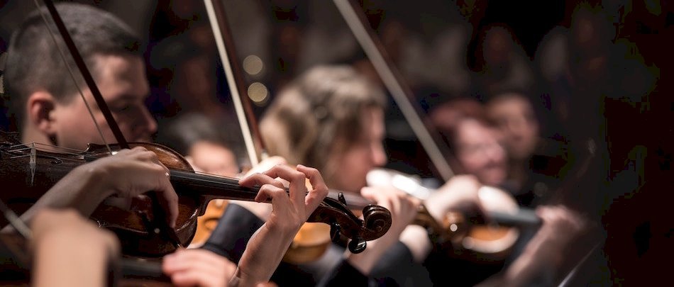 C\'est le moment de prendre ta place pour le concert à 2 euros ! jj9zf4vqzn