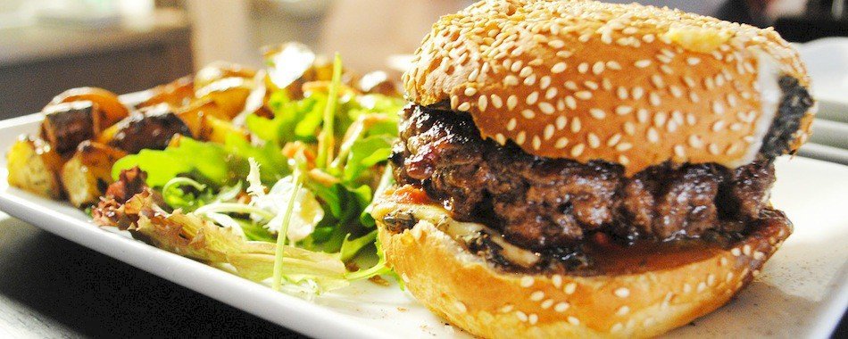 Le Leopolde, le Corse du quartier kirdk9aldc