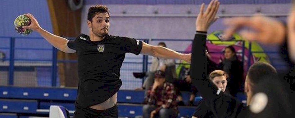 À Aix, Manaudou a joué son premier match officiel de handball p0gol3mox1
