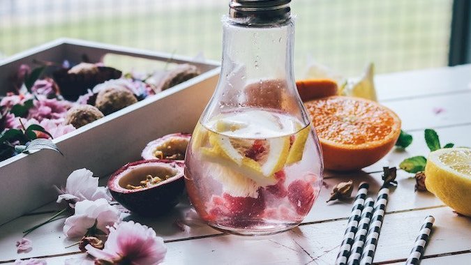 Cocktail gin et tonic pour 1 personnes - Recettes - Elle à Table