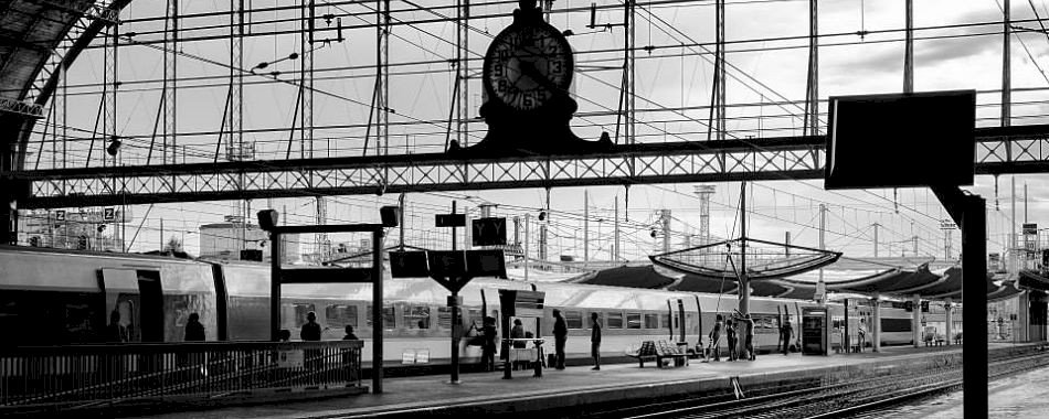 LA SNCF sort une carte jeune illimitée ! qfzr0nrrof