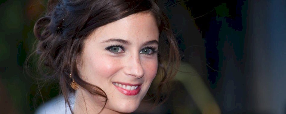 À la rencontre de la pétillante Mélanie Bernier rvjfm28wjy