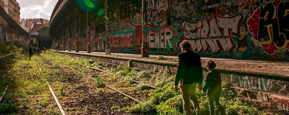 Un nouvel espace de 300 m2 où chiller le long des rails de la Petite Ceinture s0l1qxd7k8