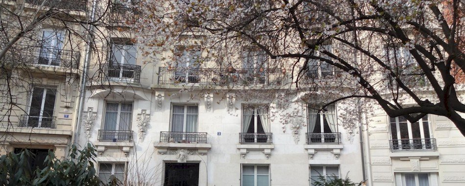 Combien coûte cet appartement de 5 m2 à Paris ? th4e49ry1h