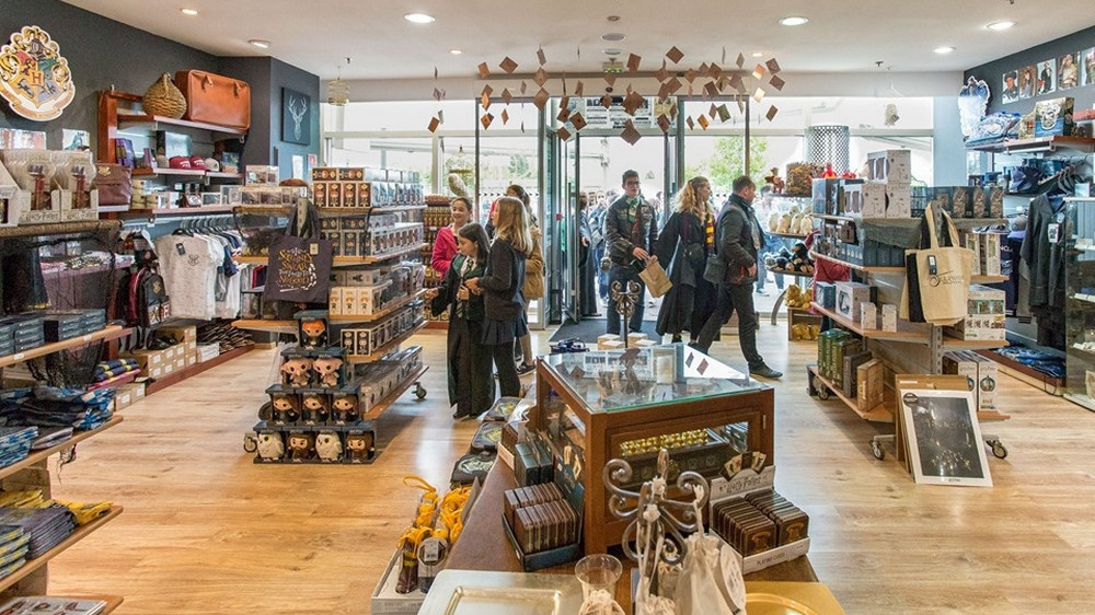 La Boutique Des Sorciers Plan De Campagne Avec Le Repaire des Sorciers c'est tout Poudlard qui débarque à côté de