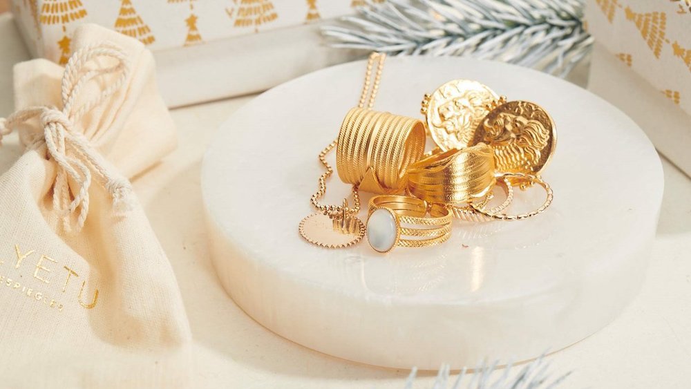 Un bar à bijoux éphémère LÕU.YETU débarque à Marseille kvymqao66l