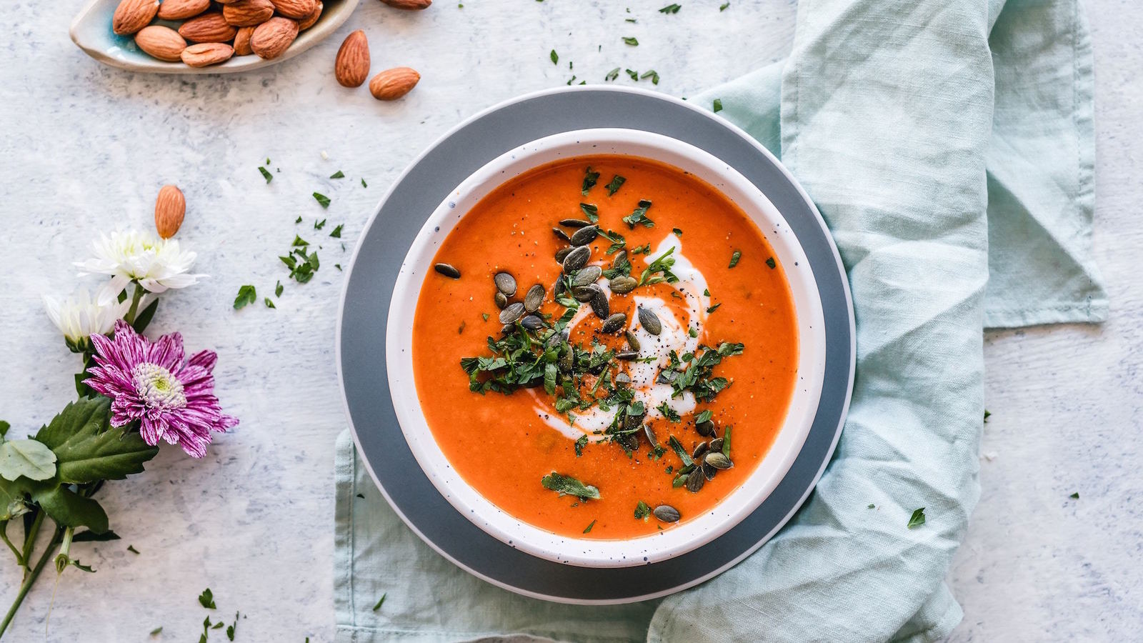 7 recettes de soupe pour réchauffer ton hiver Healthy Paris