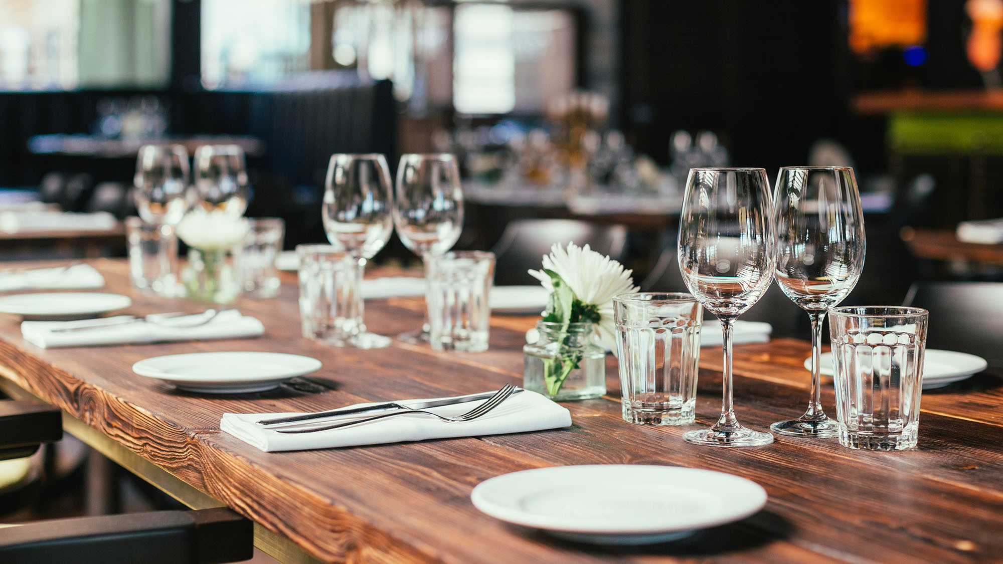 Les Tables de Nantes 2019-2020 se dévoile en version numérique et papier 4mtog6fam9