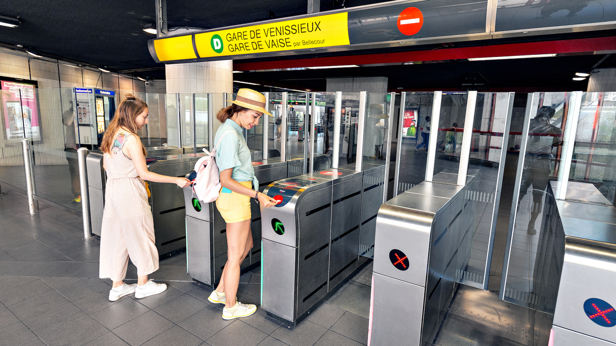 On va pouvoir acheter et valider les tickets TCL avec notre smartphone