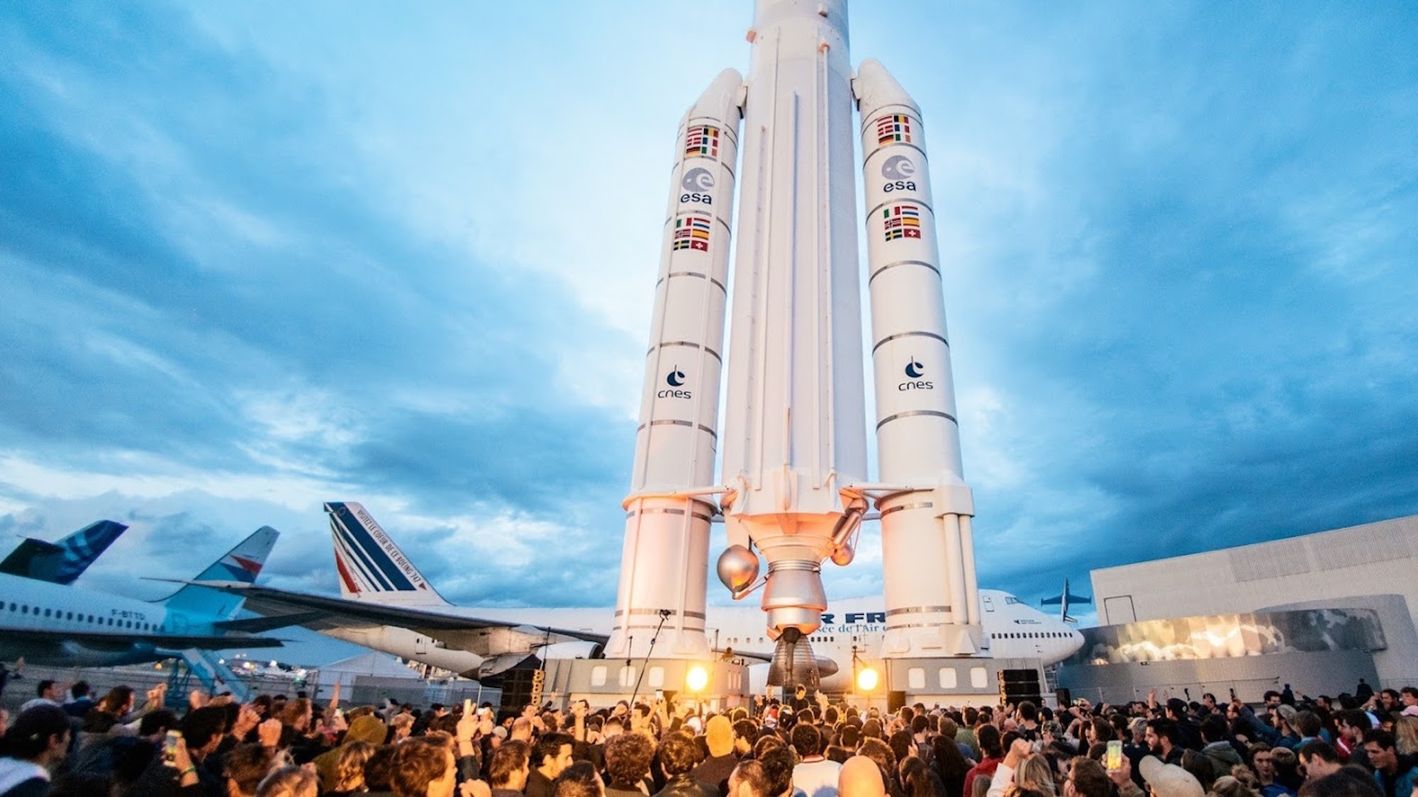 bourget-cercle-station-spatiale-internationale