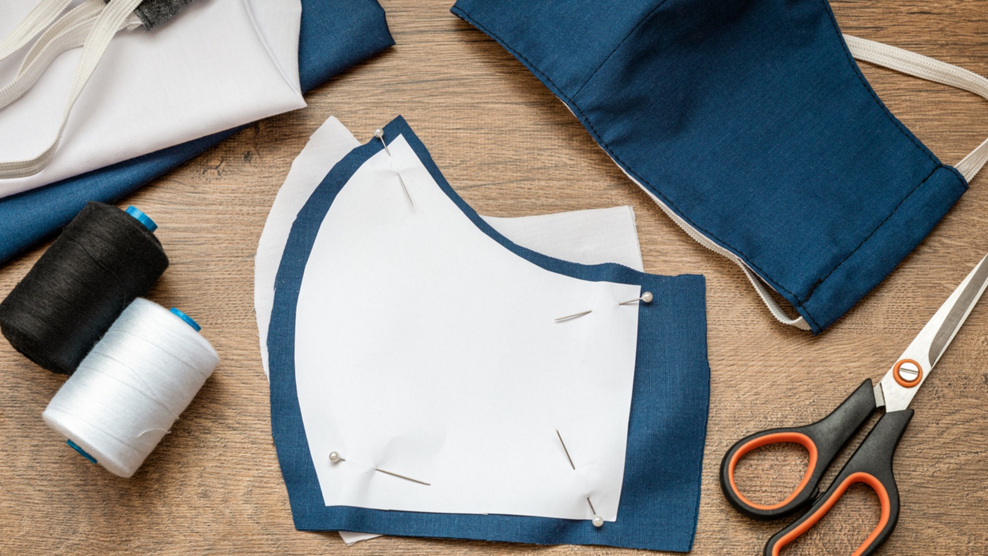 A Lille, les merceries sont rouvertes mercerie-lille-masque