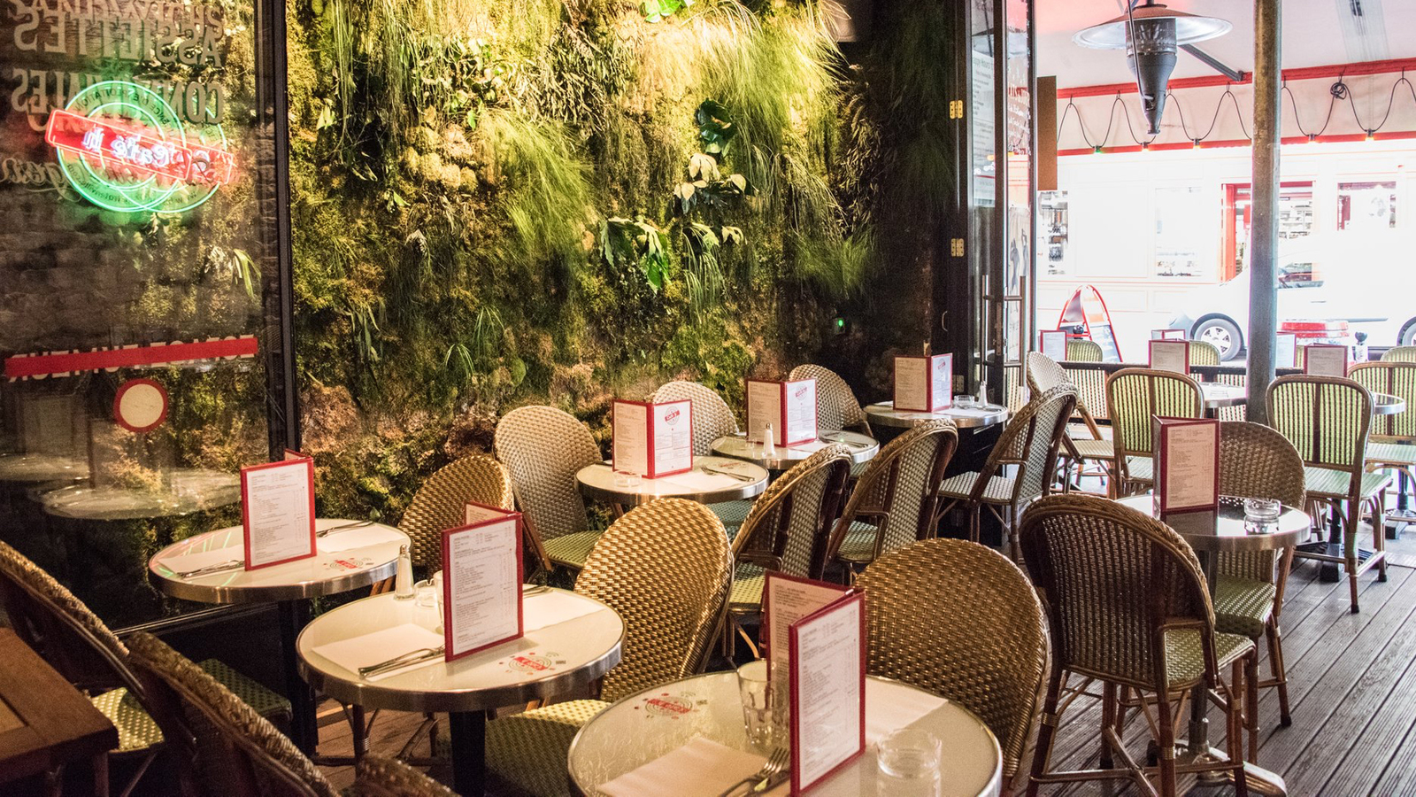 Café H, la face cachée des Grands Boulevards