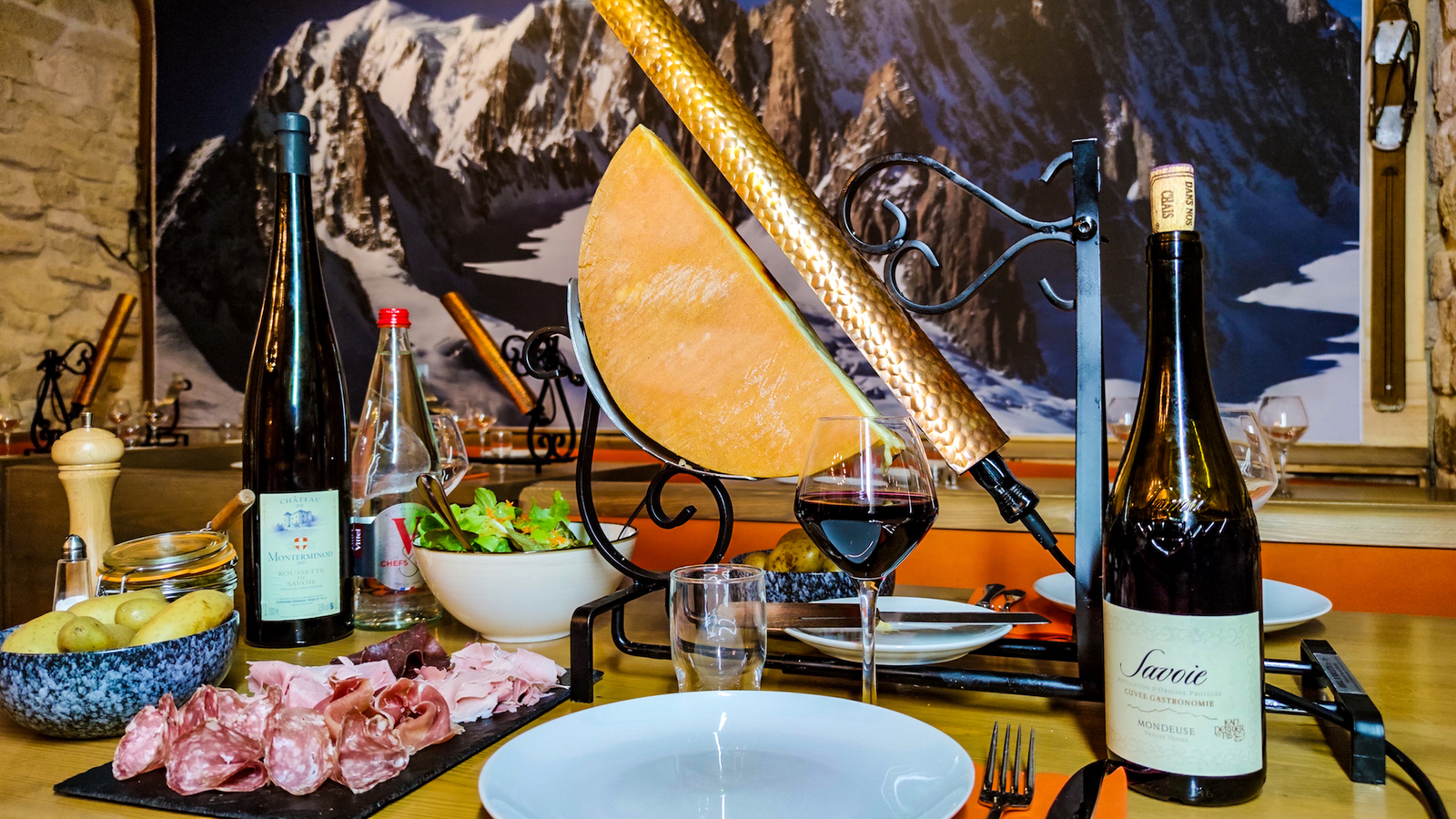 Fondue et raclette à volonté dans ce nouveau resto du 1er Découvertes Paris