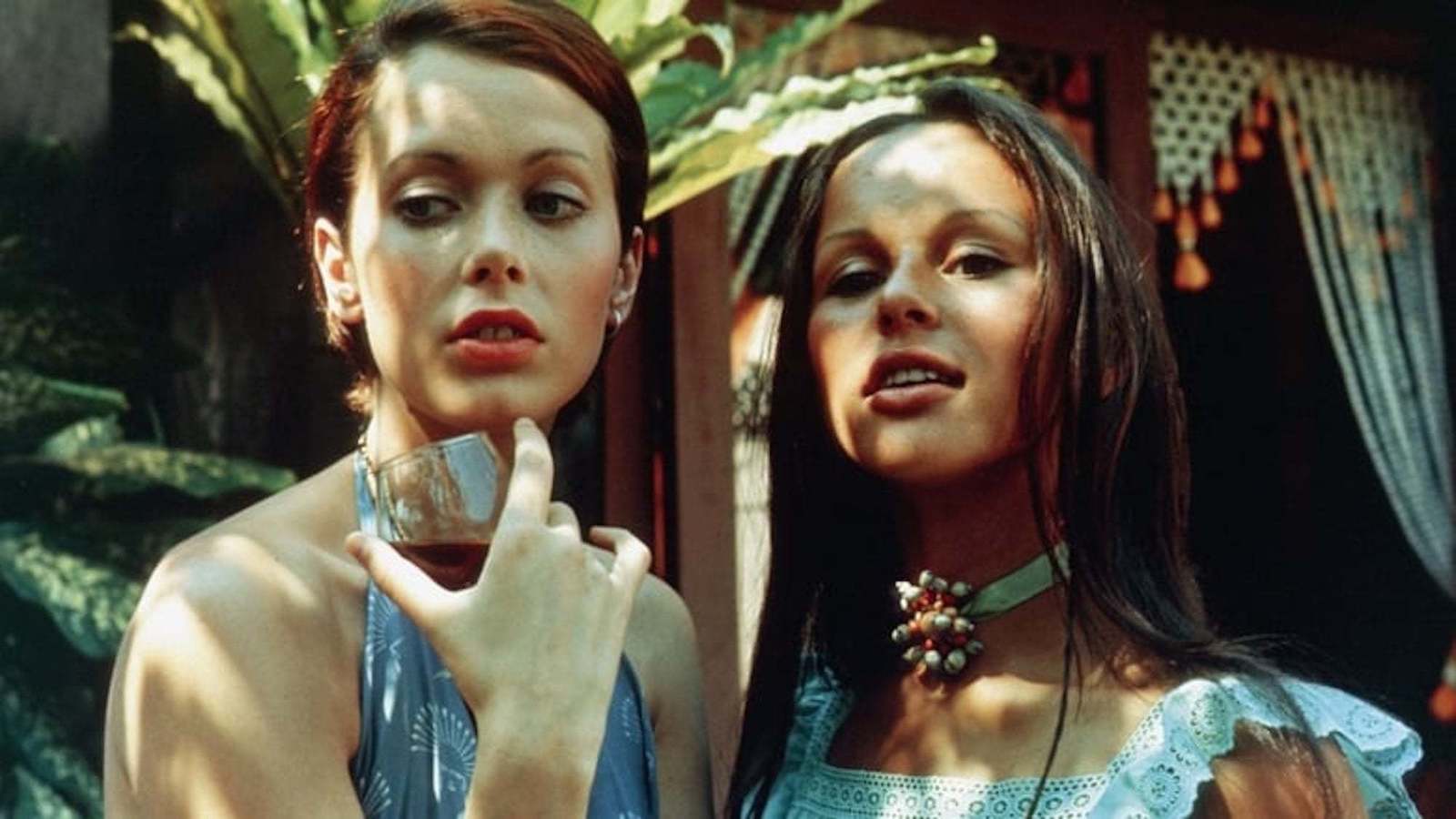 Film Erotitique A Voir Absolument Streaming Emmanuelle : le film érotique hyper culte débarque sur Netflix