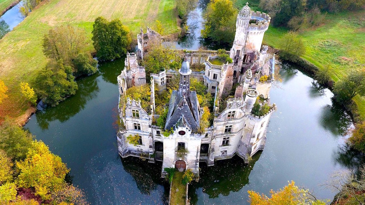 7 lieux abandonnés à explorer en France cet été | Le Bonbon