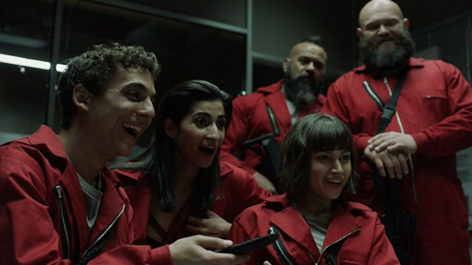 Netflix D Voile Le Premier Teaser De La Saison De La Casa De Papel Cin S Ries Nuit