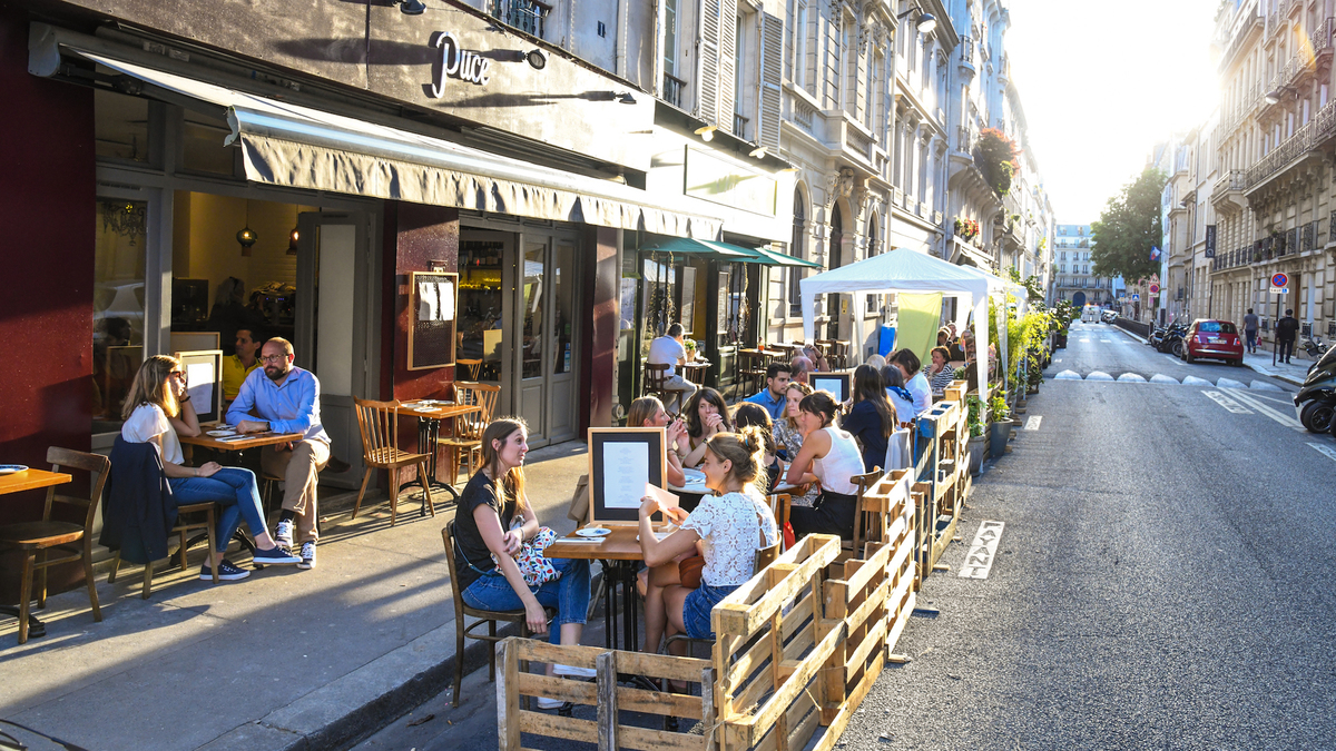 8 Rue De L'humanite Paris Paris : les terrasses éphémères pourraient être soumises à plus de