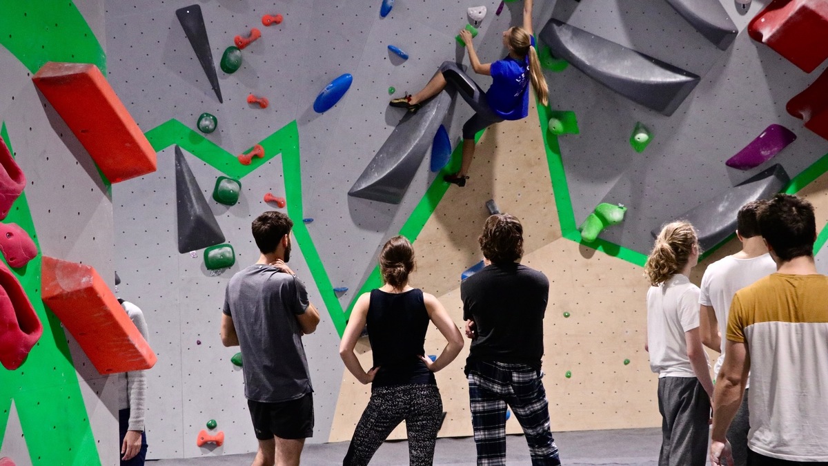 Vertical Art Le Leader Incontestable Des Salles D Escalade A Paris