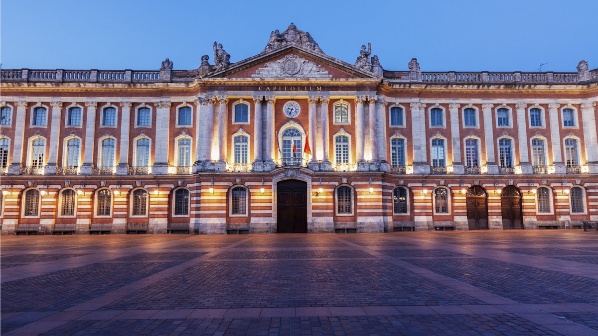 La Mairie De Toulouse Opposée à Un Couvre-feu à 18h | Le Bonbon