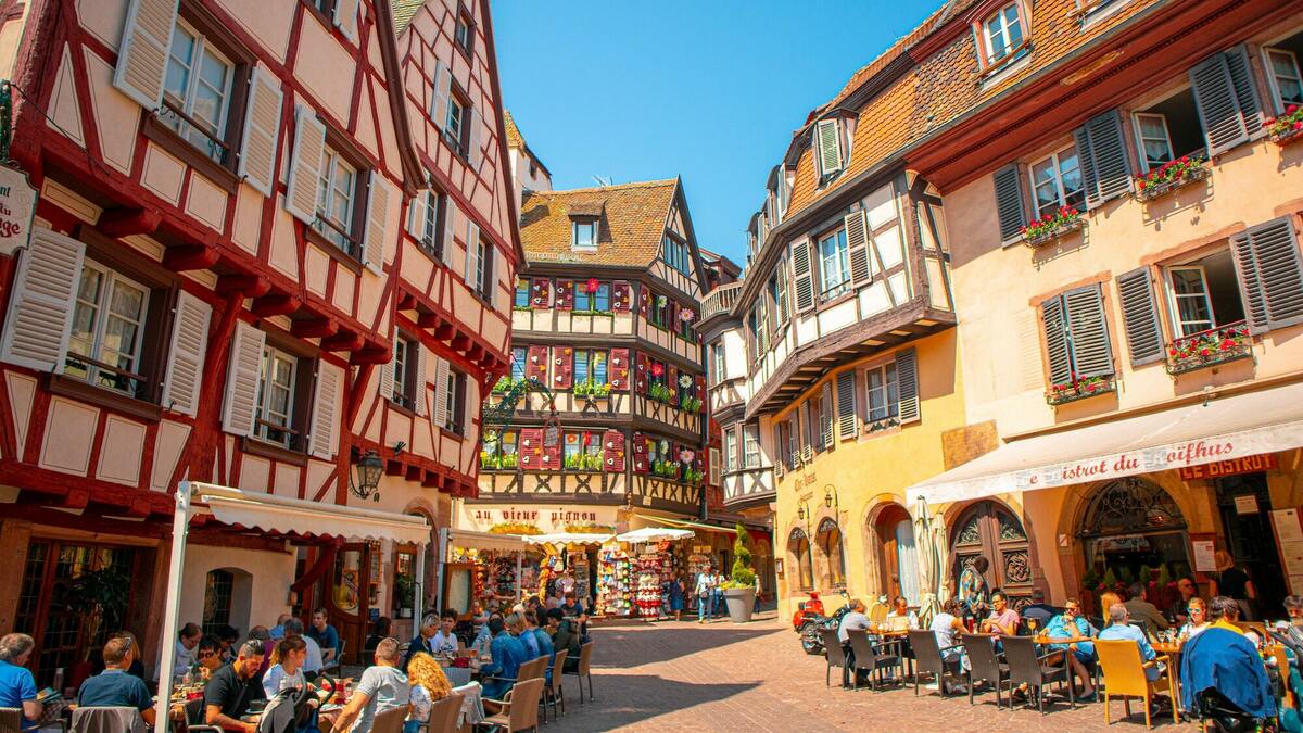 Part of Strasbourg city center will become pedestrianized throughout the summer